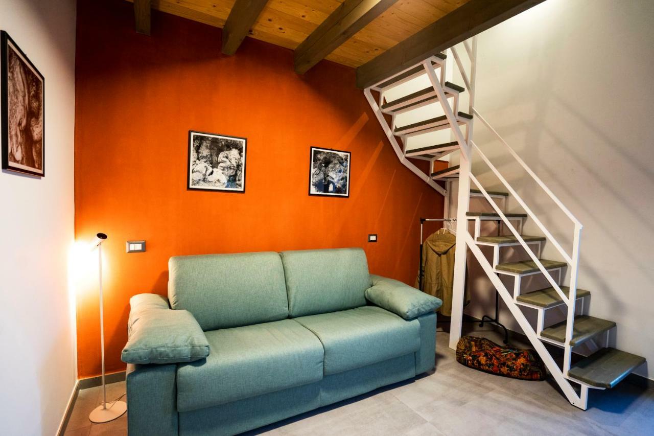 Отель La Casa Di Raffaele Матера Экстерьер фото